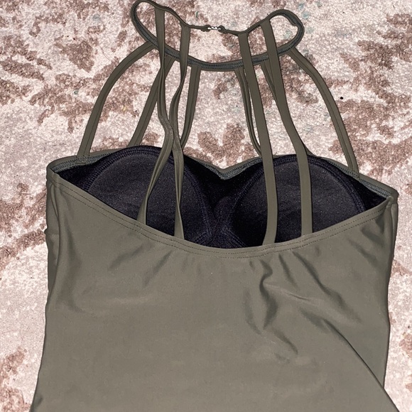 Bruno Banani one piece bathing suit - Picture 2 of 7